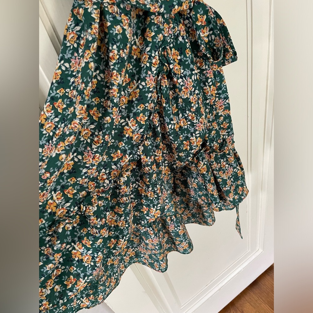 Max studio size small green floral wrap dress - Picture 4 of 5